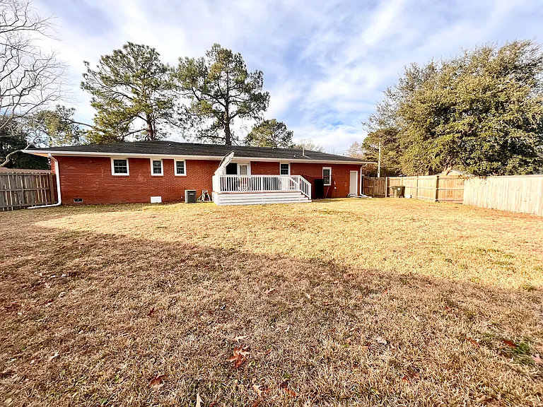 1314 White Dr — Photo 35