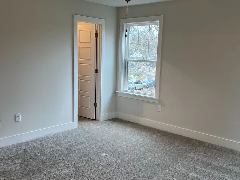 1706 Merrick St — Photo 32