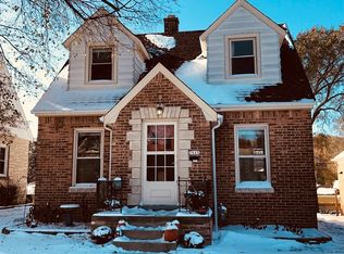 2845 S 44th St, Milwaukee, WI 53219