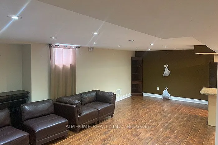 117 Snively St — Photo 9