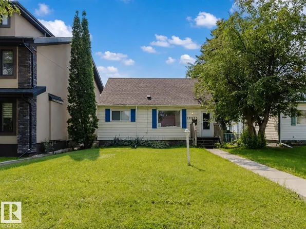 10955 72nd Ave NW, Edmonton, AB T6G 0B1