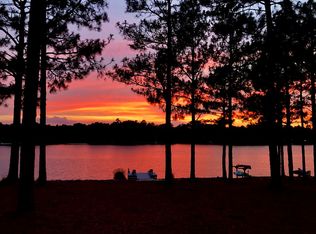 164 Overlook Dr, Pinehurst, NC 27376