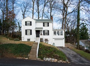 5205 Danbury Rd, Bethesda, MD 20814