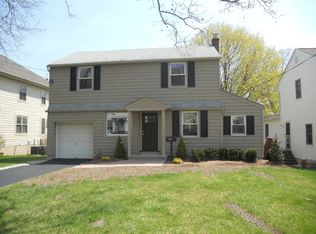 15 Hillside Ave, Cedar Grove, NJ 07009