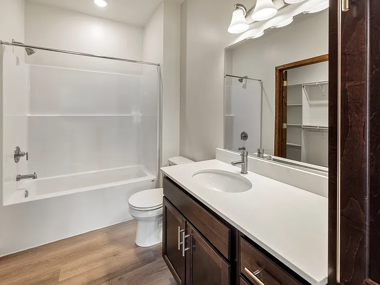Wilderness Hills South Apartments — Photo 63