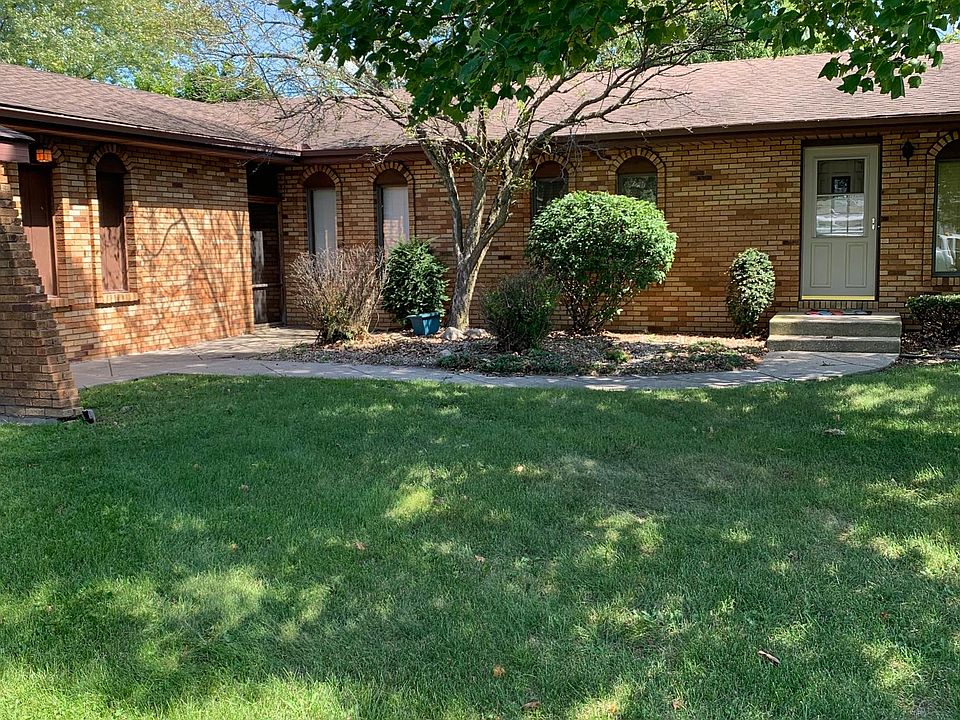 1st image of 9611 Lincoln Ct #9611
