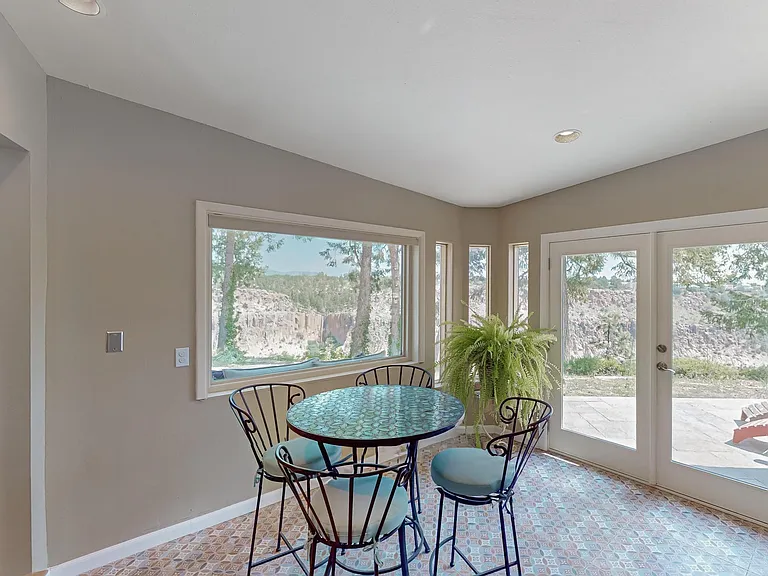 224 Rim Rd — Photo 16