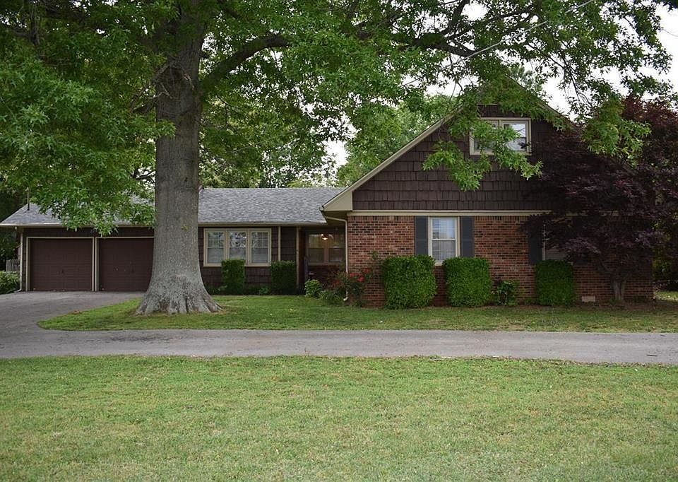 2257 Smallhouse Rd, Bowling Green, KY 42104 MLS RA20235080 Zillow