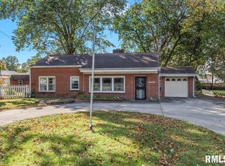 2306 W Jefferson St, Springfield, IL 62702