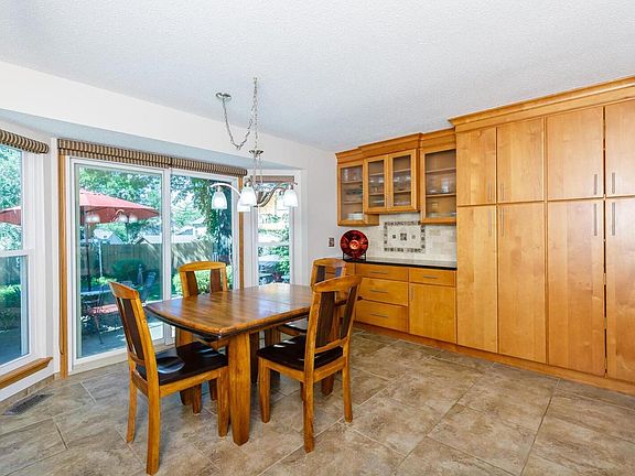 4th image of 1702 Celerity Dr