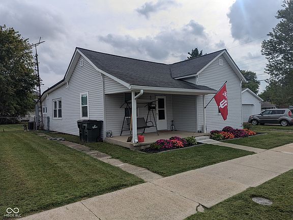 2nd image of 327 W Bryant St