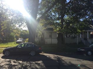 4669 Harding St, Detroit, MI 48214