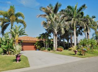 443 Rubens Dr E, Nokomis, FL 34275