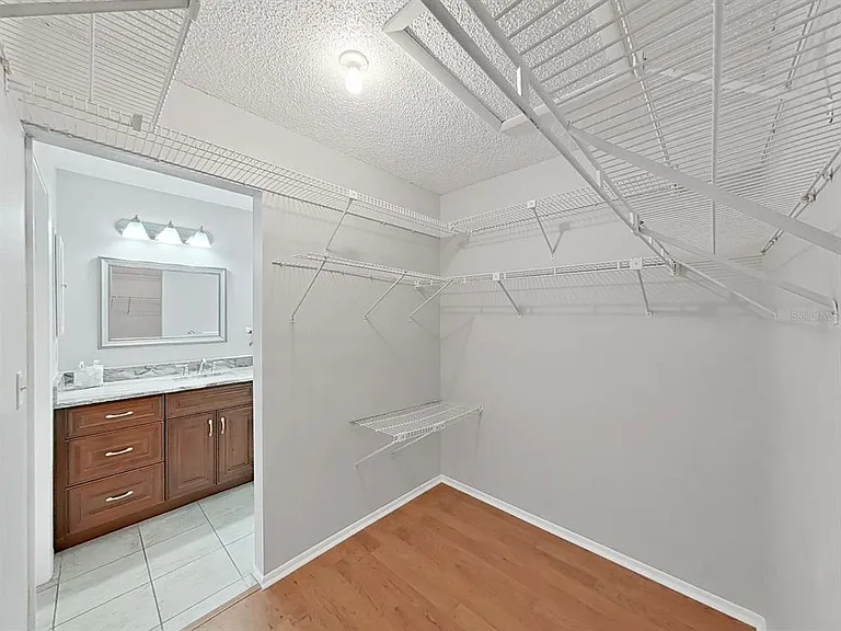 878 Rustic Oaks Dr — Photo 30