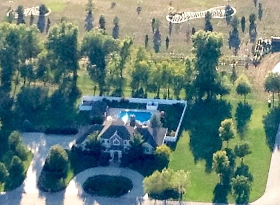 2nd image of 3302 Grand Oaks Dr