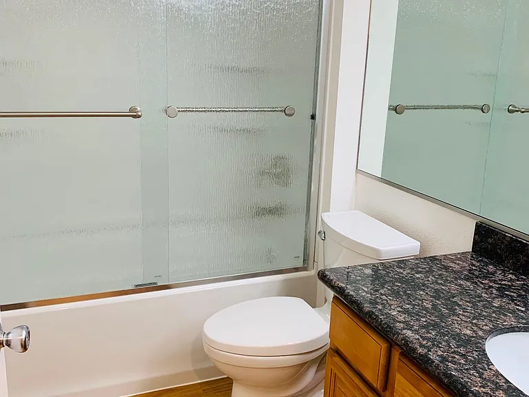 Pamela Drive Apartments — Photo 16