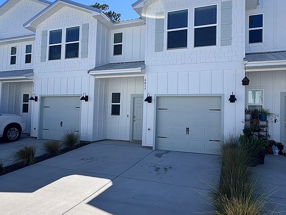 2nd image of 4017 Blue Water Dr