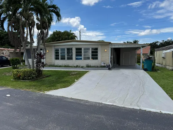 8629 Crown Drive, Boynton Beach, FL 33436