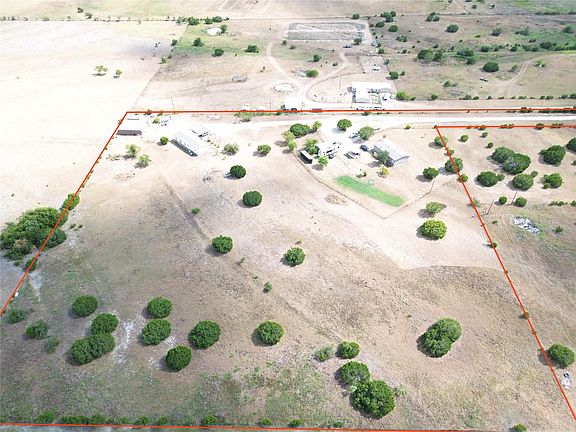3rd image of 2000 County Road 251
