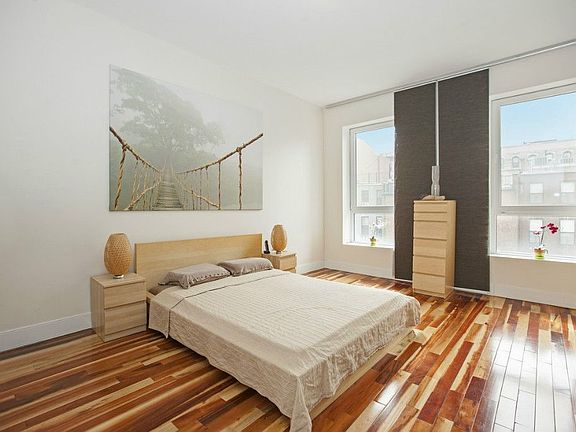 2nd image of 36 W 128th St APT 3