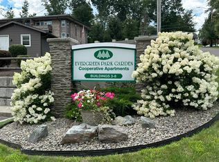 201 Evergreen St #5-3B, Vestal, NY 13850