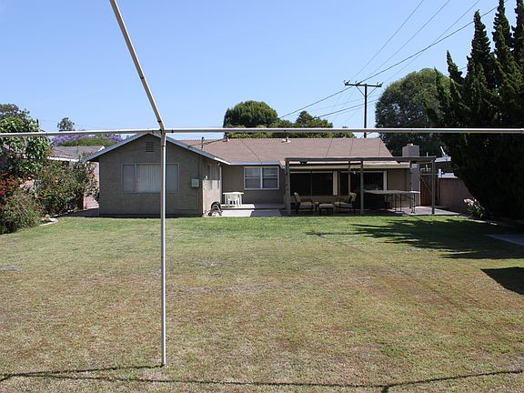 5th image of 6010 E Pageantry St