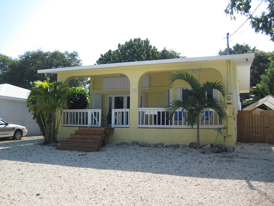 1st image of 120 Coral Ave