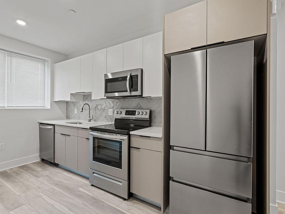 1st image of 3843 Wallace St #1F