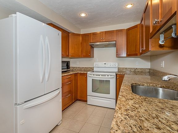 5th image of 211 West St Unit 11B