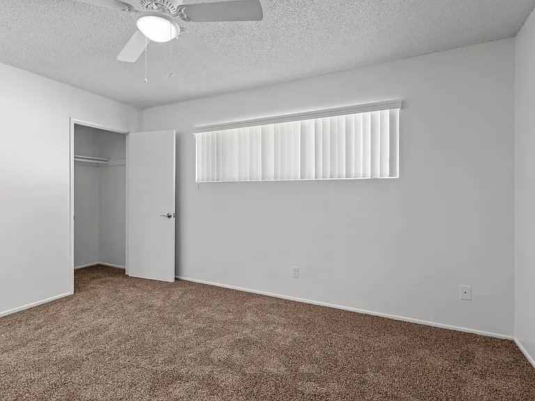 Alburtis Townhomes — Photo 14