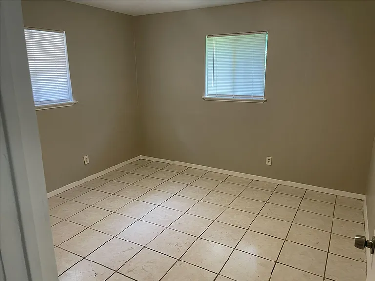 8915 Reamer St — Photo 7