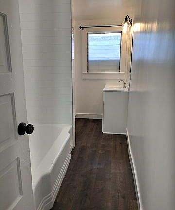 4th image of 1223 Gordon St
