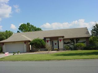 4010 Cheverly Dr E, Lakeland, FL 33813