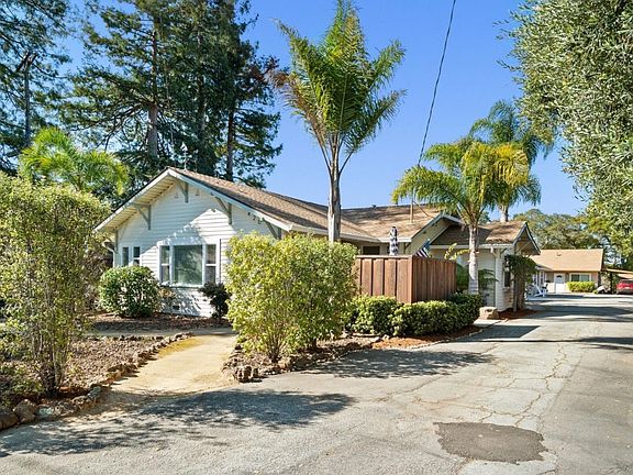 3rd image of Capitola Rd