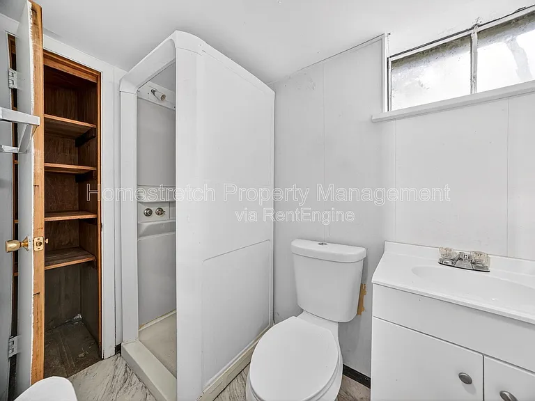 1600 Washington St — Photo 24