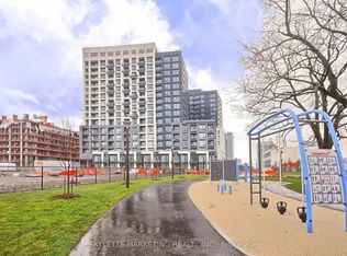 3 Rosewater St #707, Richmond Hill, ON L4C 5T6