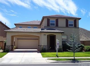 3195 Red Cedar Trl, Hemet, CA 92545