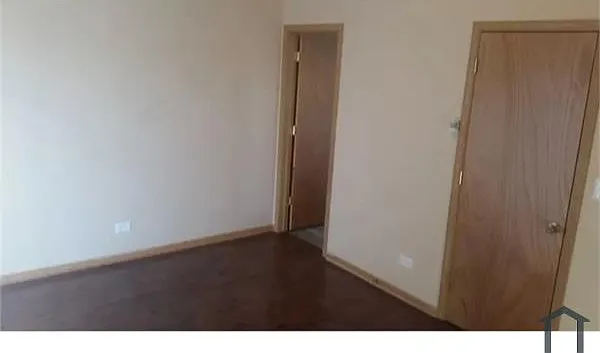 3 bed, 1600 sqft, $1,950 — Photo 2