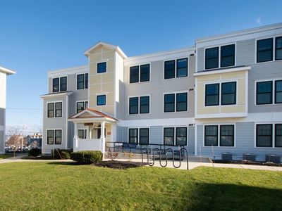 216 Water St #B202, Plymouth, MA, 02360