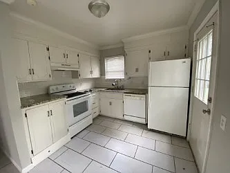 2 bed, 950 sqft, $1,275 — Photo 4