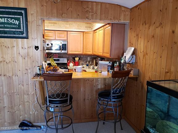 5th image of 254A Bruckner Ave #254A