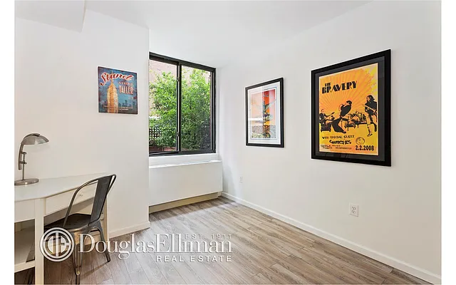 Sold by Douglas Elliman | media 29