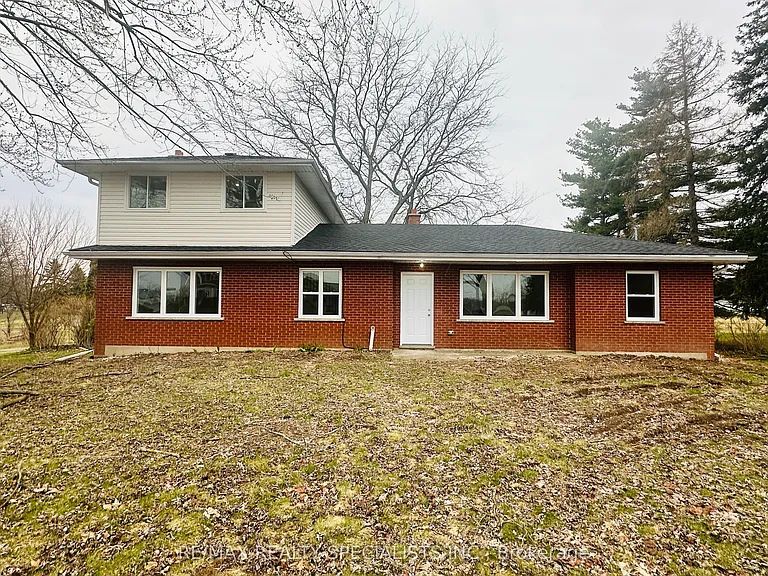 1722 Concession 2 Rd W — Photo 1