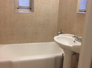 6712 Yellowstone Blvd #C, Forest Hills, NY 11375