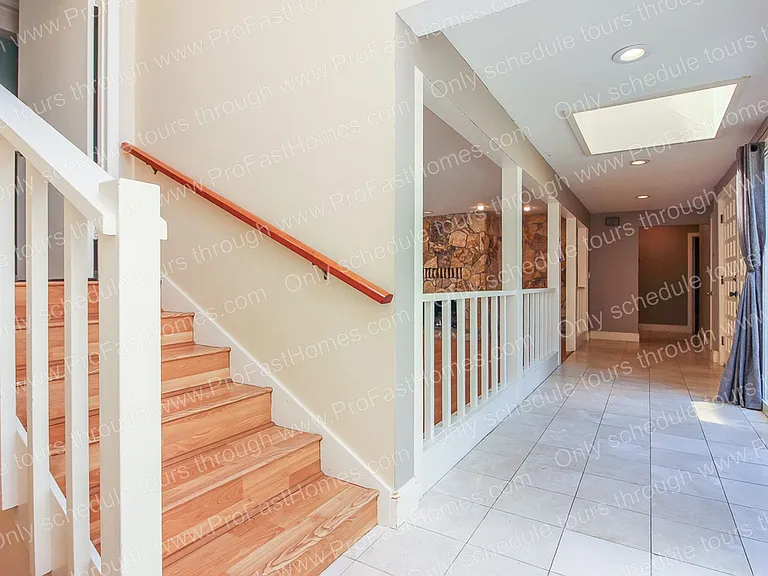 7840 SW West Slope Dr — Photo 33