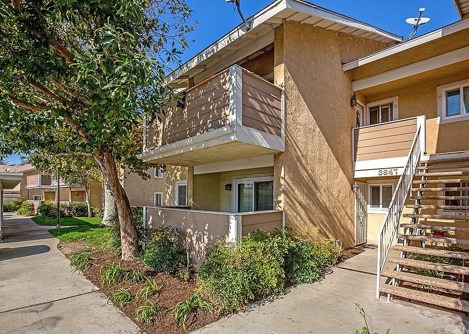 1st image of 3647 Oak Creek Dr Unit A