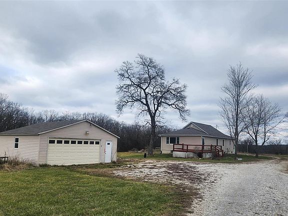 3rd image of 1081 Highway E