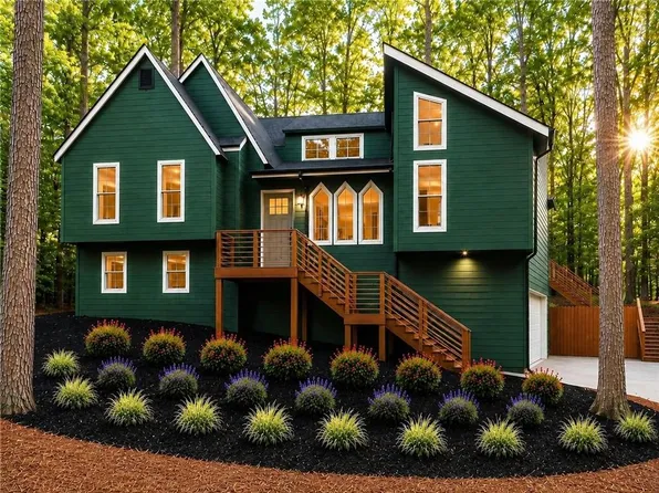 3741 Northpoint Dr, Marietta, GA 30062