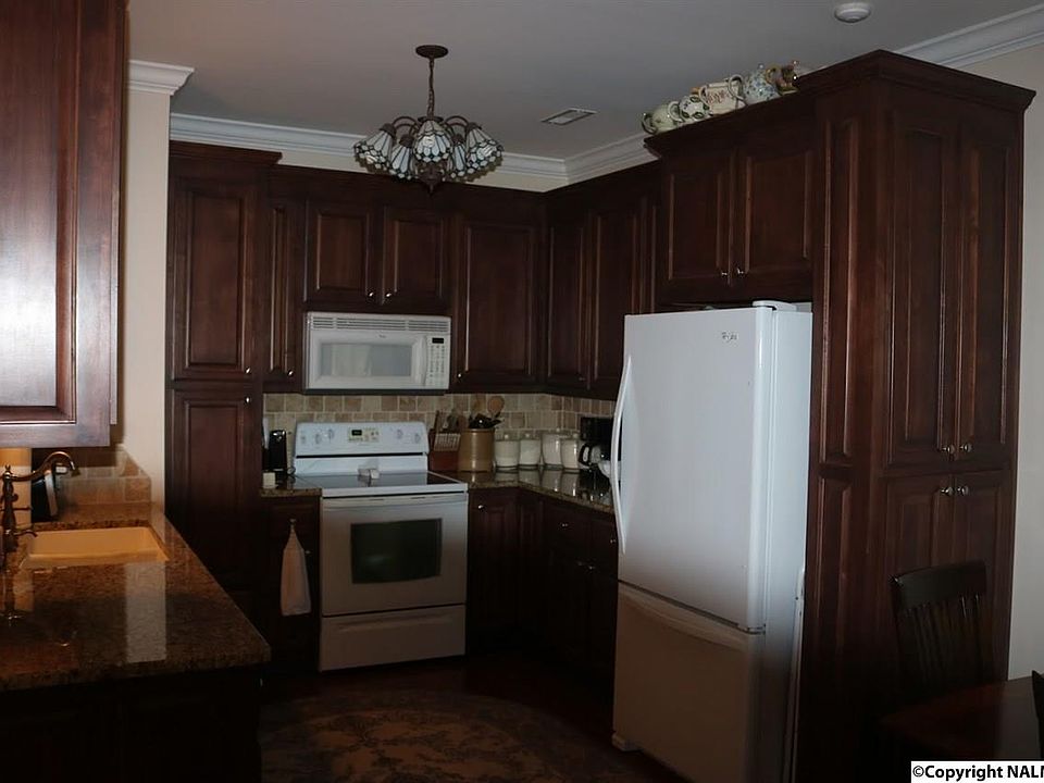 2nd image of 112 Chittomwood Dr