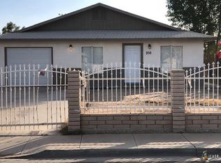 956 Grant St, Calexico, CA 92231